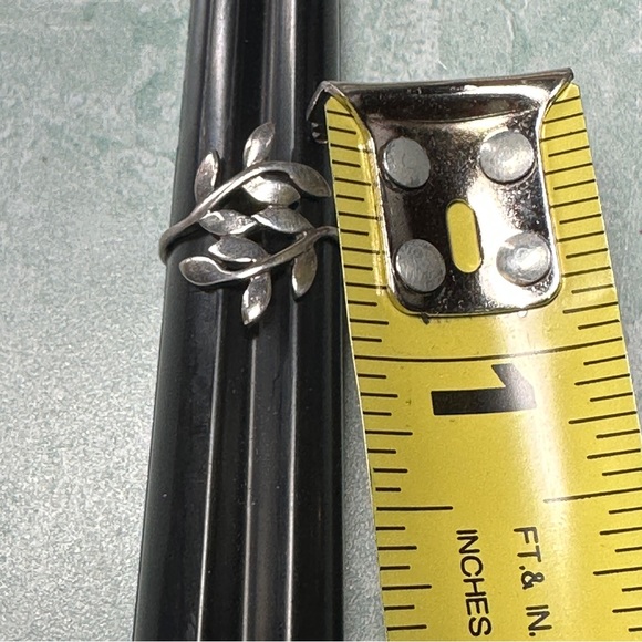 .925 sterling silver leaf wrap ring vines size 7 - Picture 6 of 6